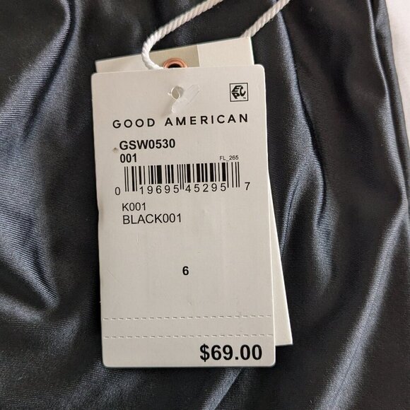 Good American Crop Swim Shirt Size 3XL Black Ruched-front Short Sleeve Top NWT - Picture 5 of 13